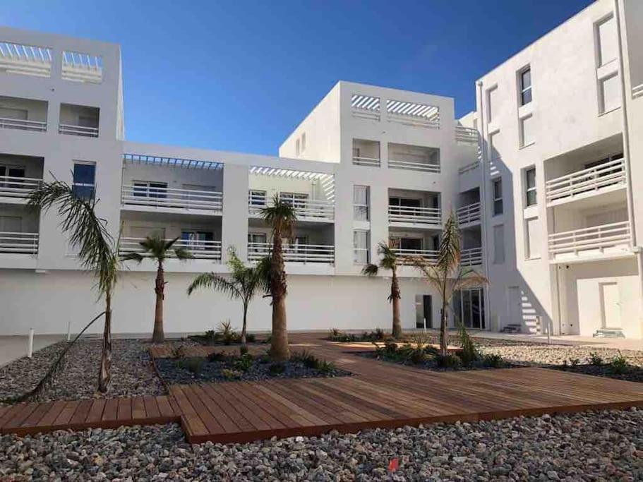 Les Voiles Blanches T2 luxe à 100m de la plage