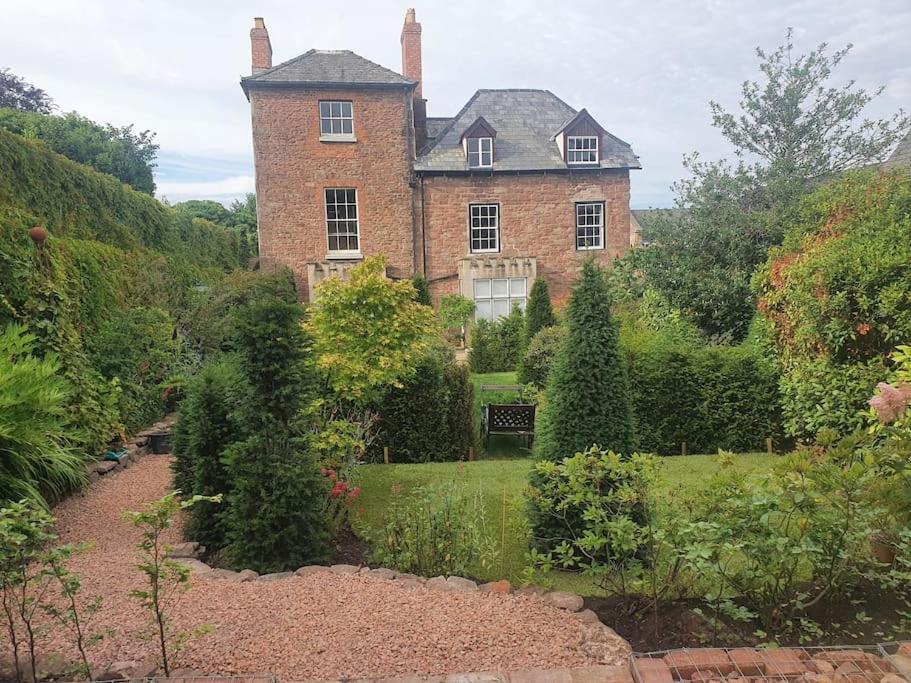 Clairville : Georgian Suite - Central Ross-on-Wye