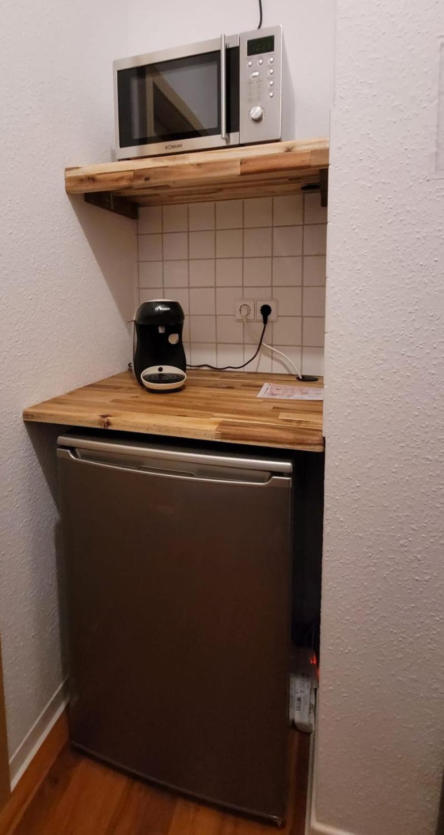 Single Room with Shared Bathroom 201