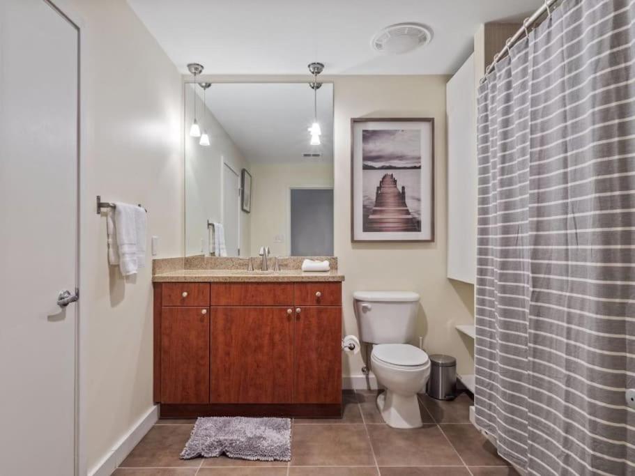 4Bedroom/ 2bath 2100sq ft Thorton Park Master Suite