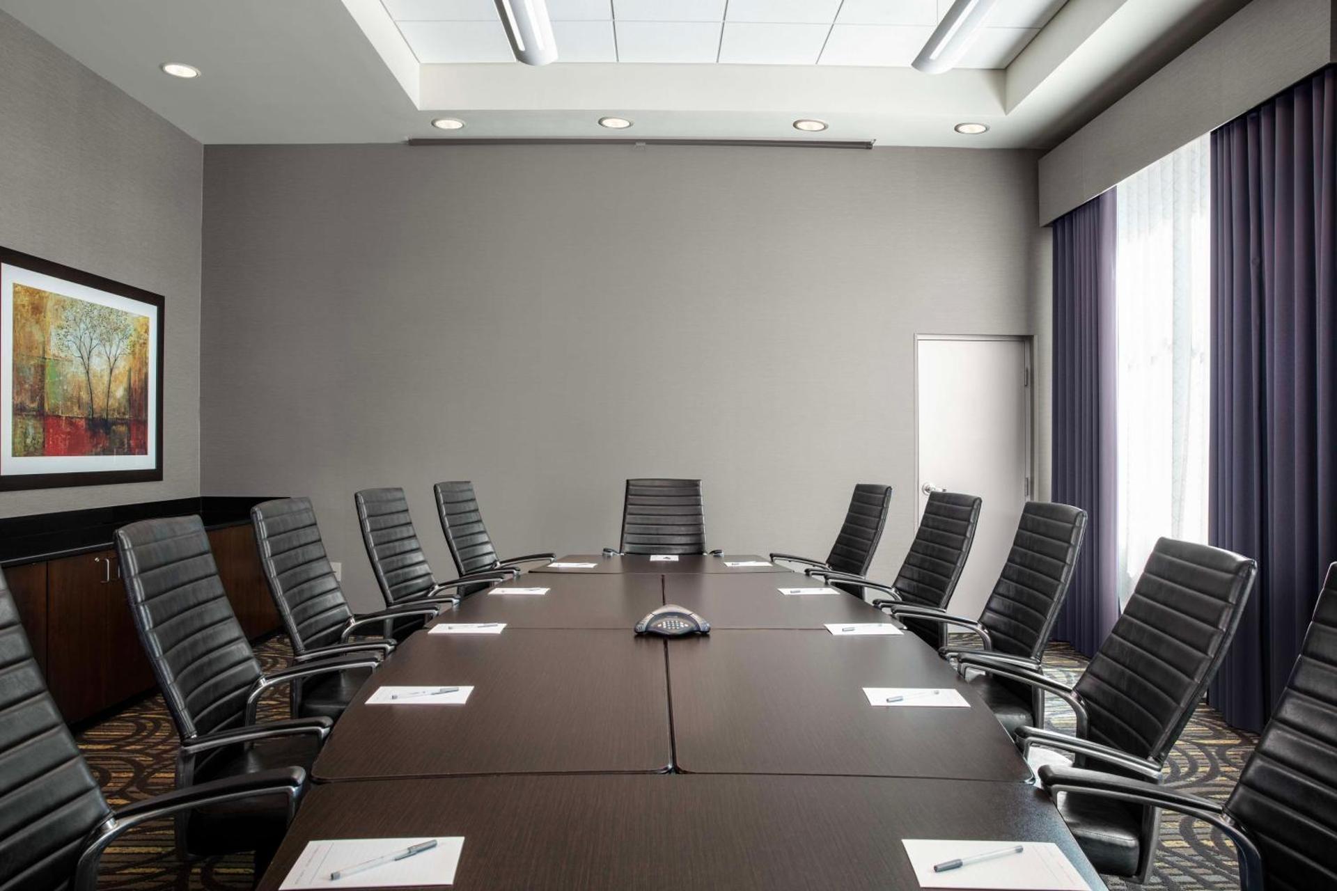 Meeting/conference room