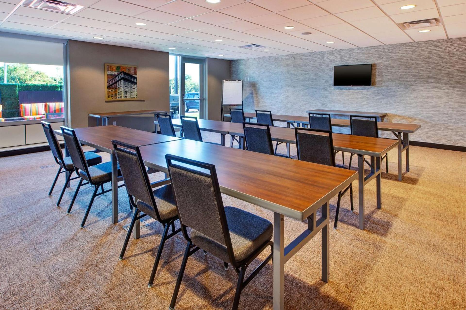 Meeting/conference room