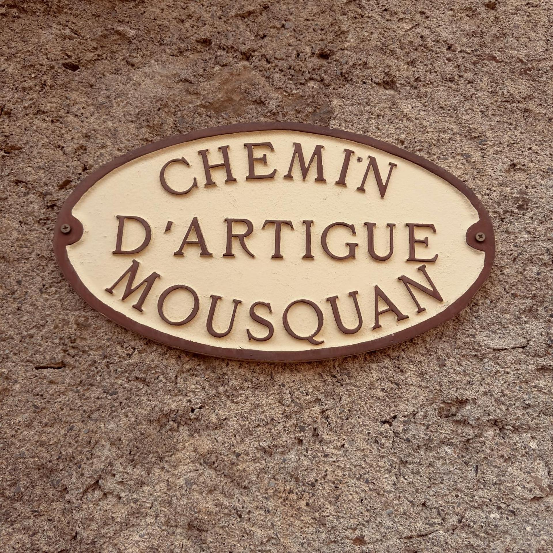 Logo/Certificate/Sign