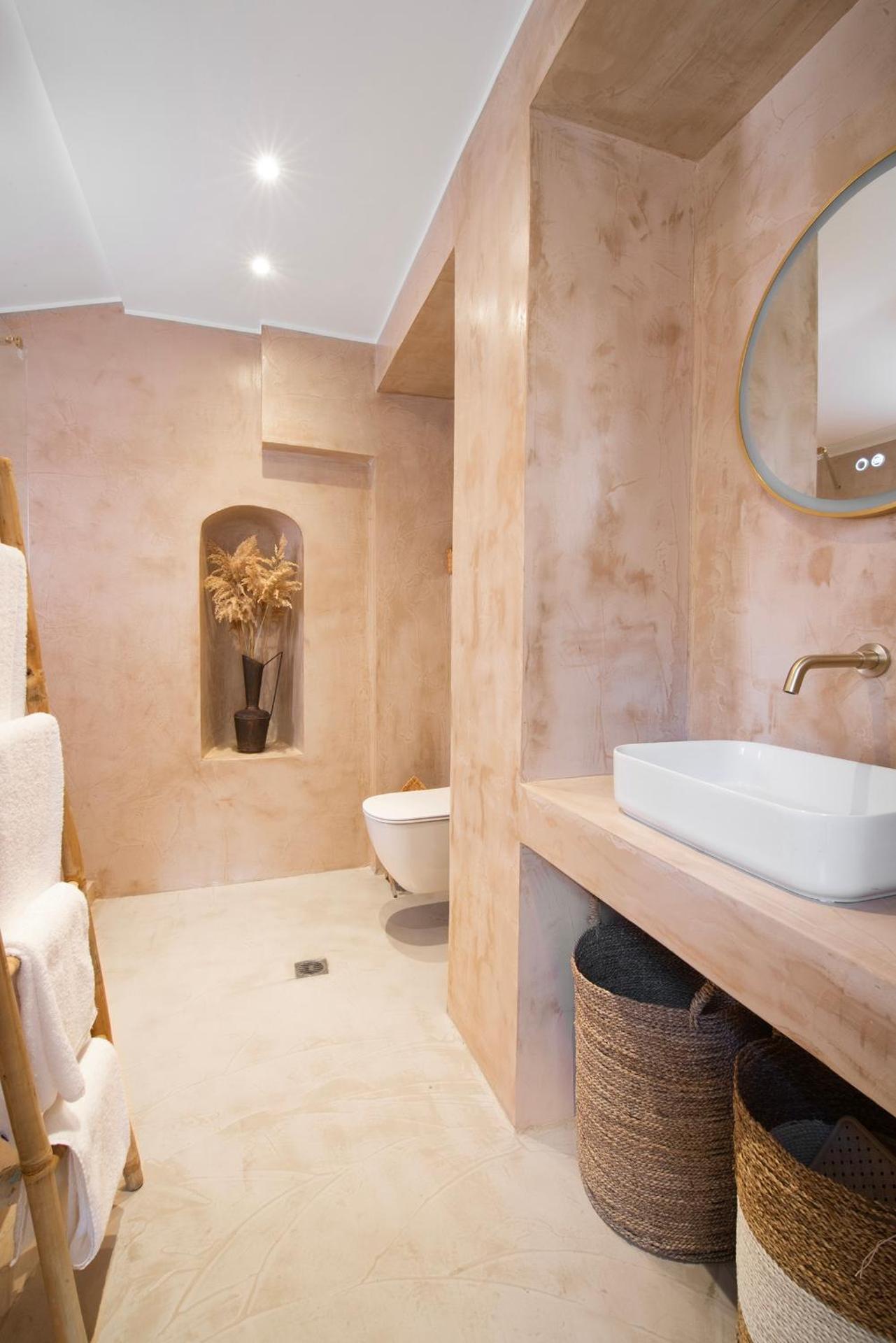 Chora Aegina's Apartments