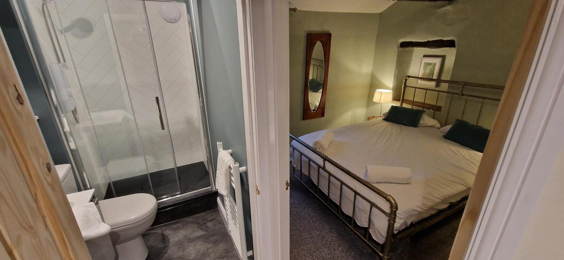 Beautiful Central Kendal Townhouse 3 Double Beds Free Parking