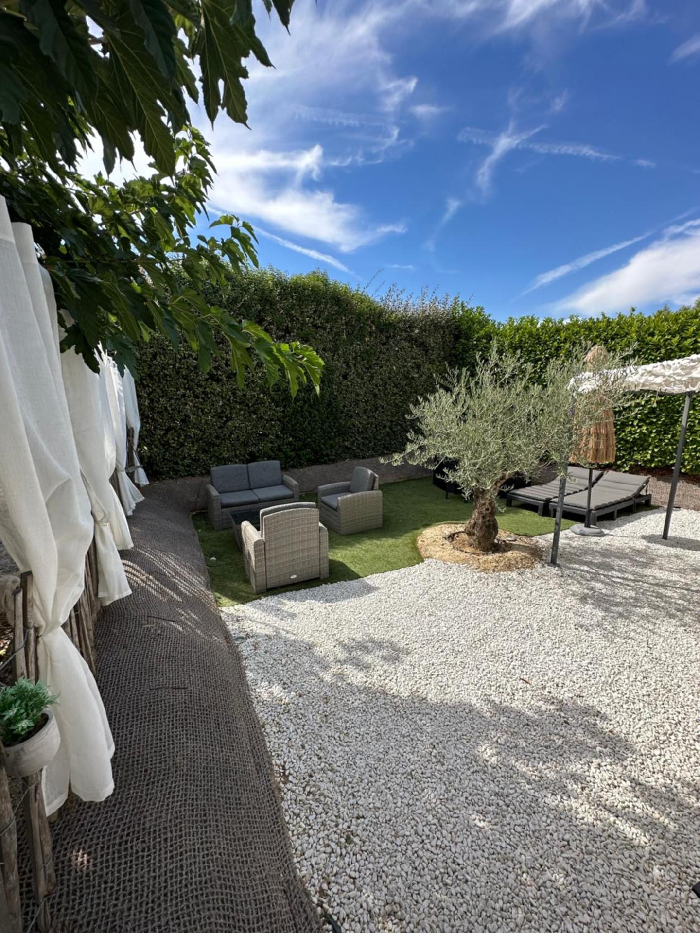 Petit nid douillet en Luberon avec spa