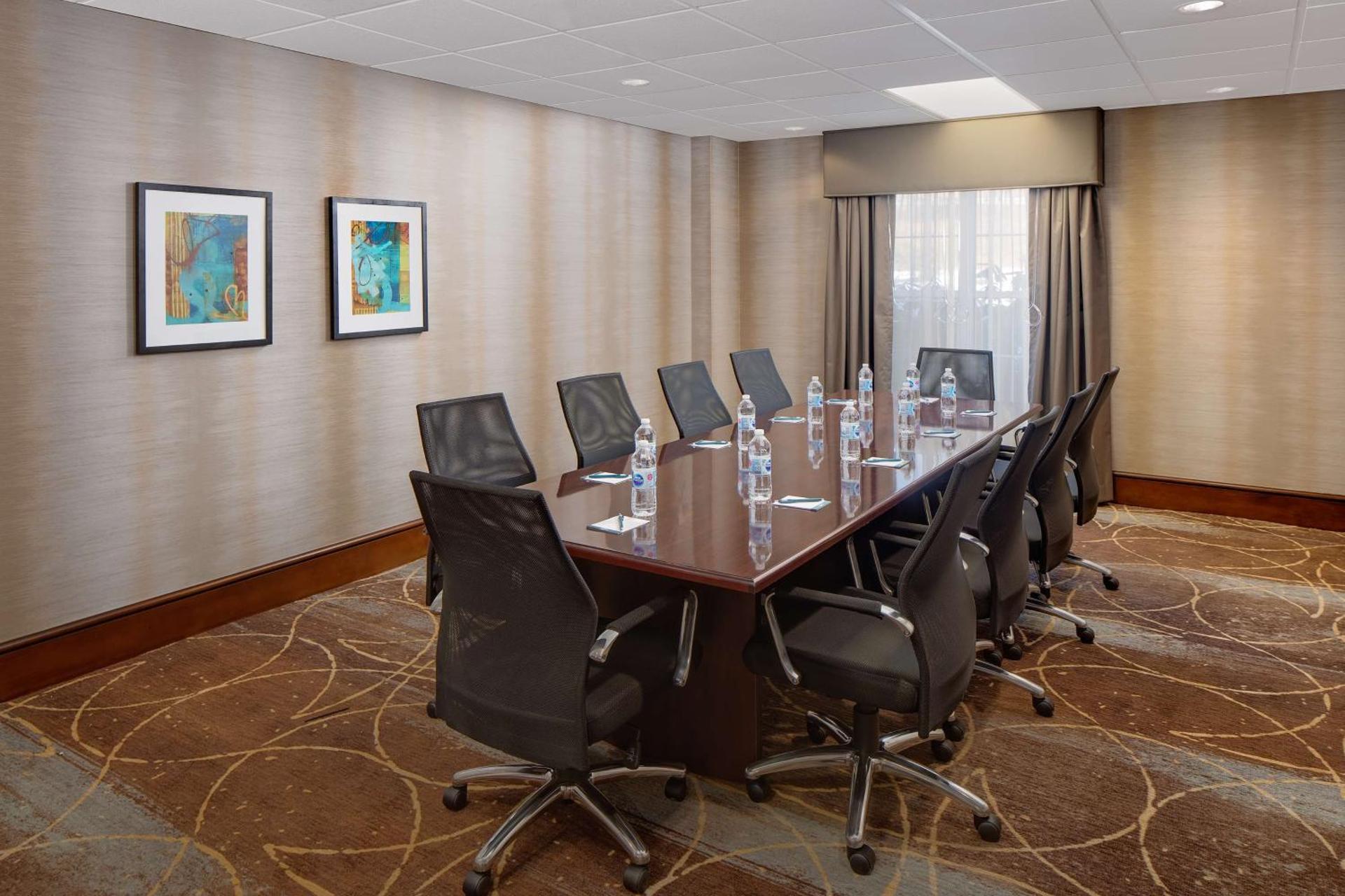 Meeting/conference room