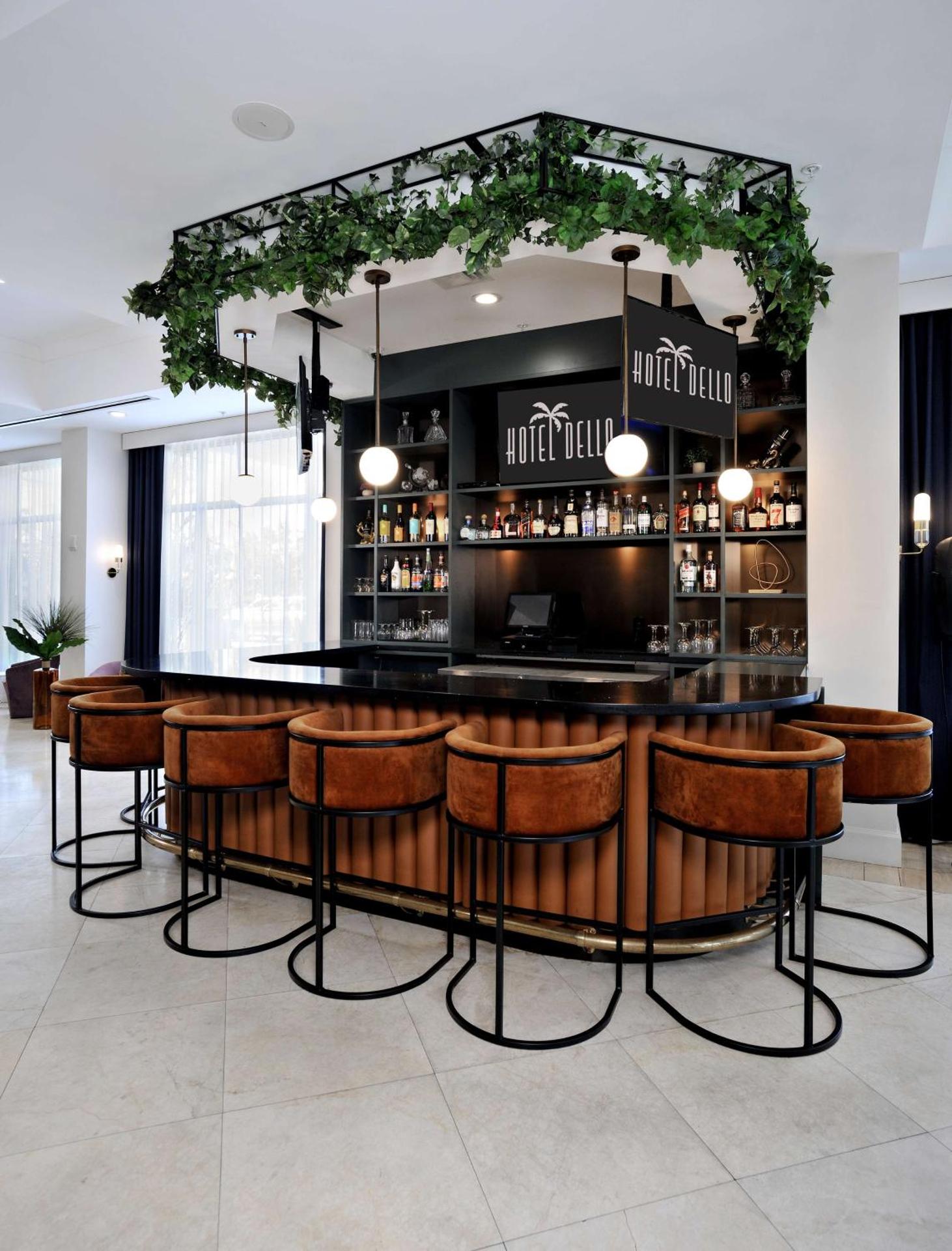 Lounge or bar