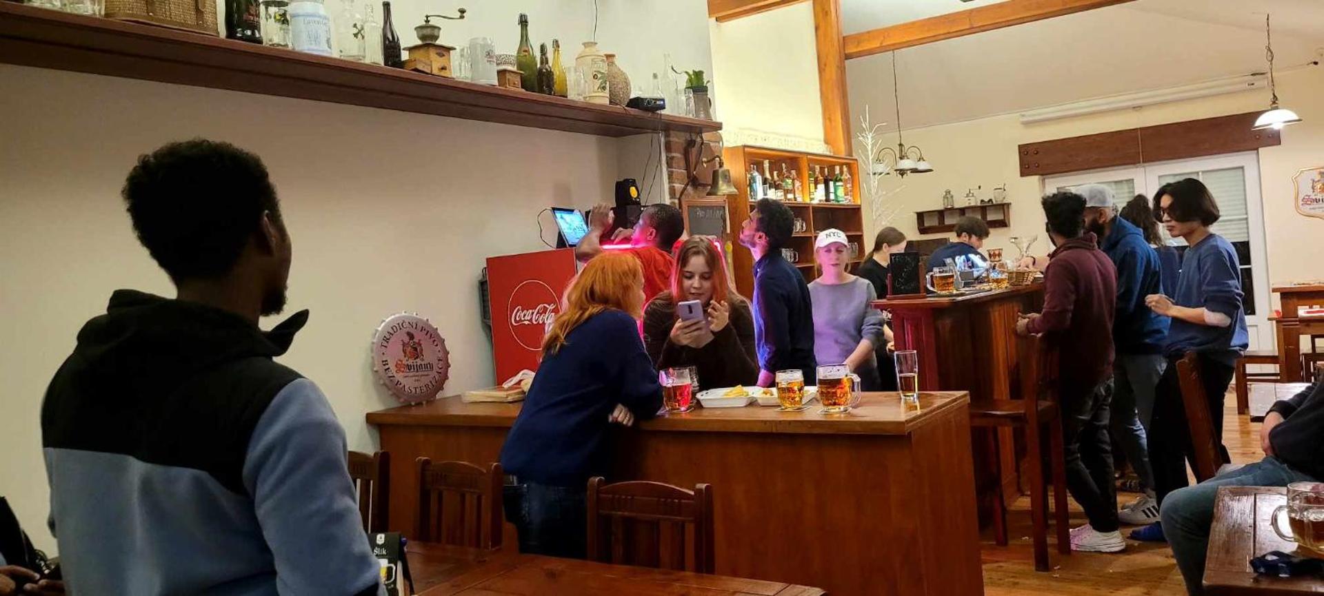 Restaurant/places to eat