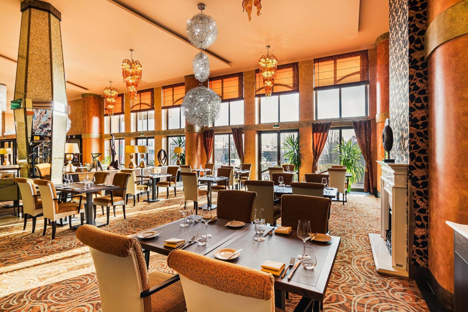 Restaurant/places to eat