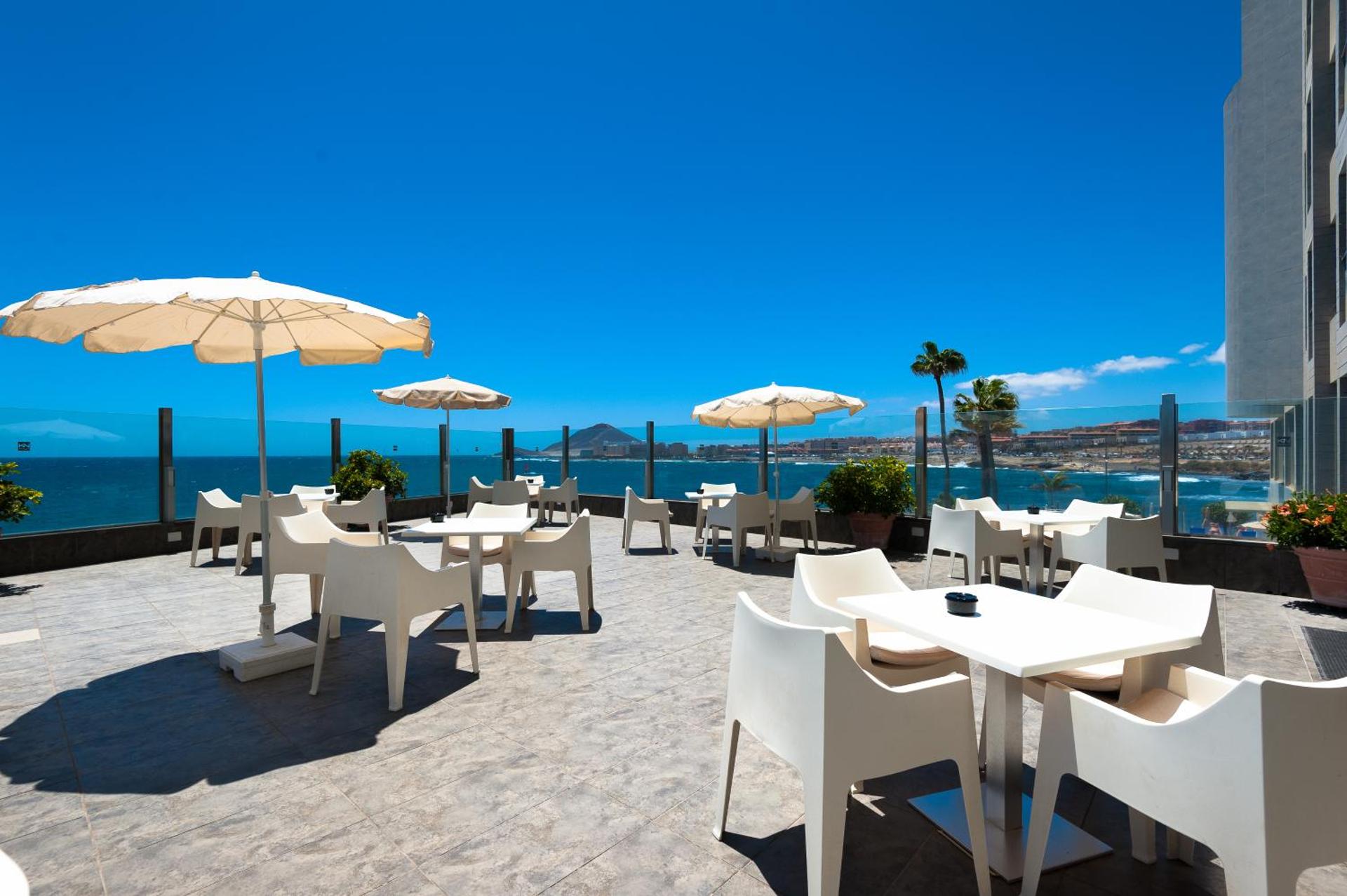 Lounge or bar