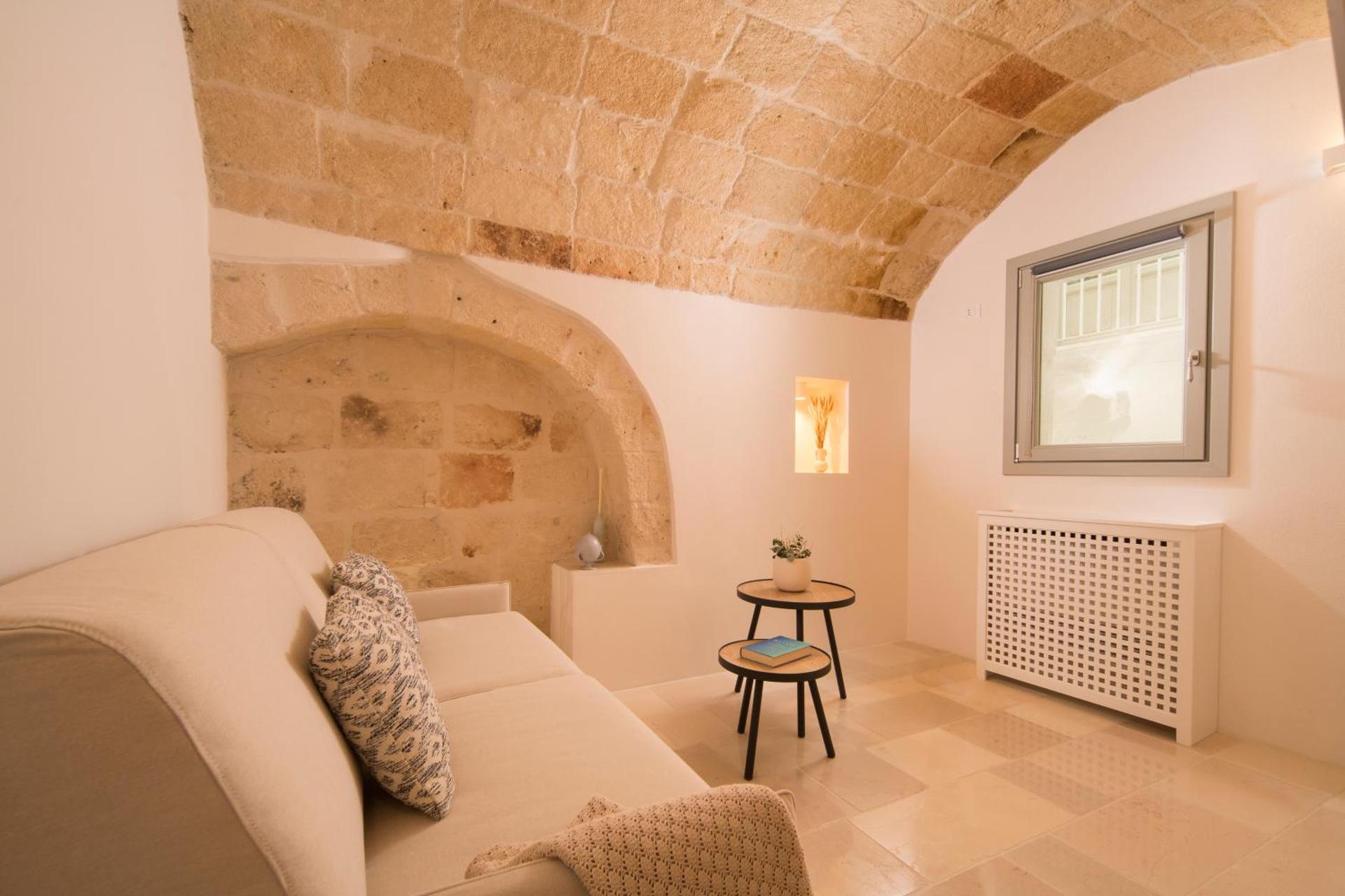 Casa Mia by MANZONI COLLECTION