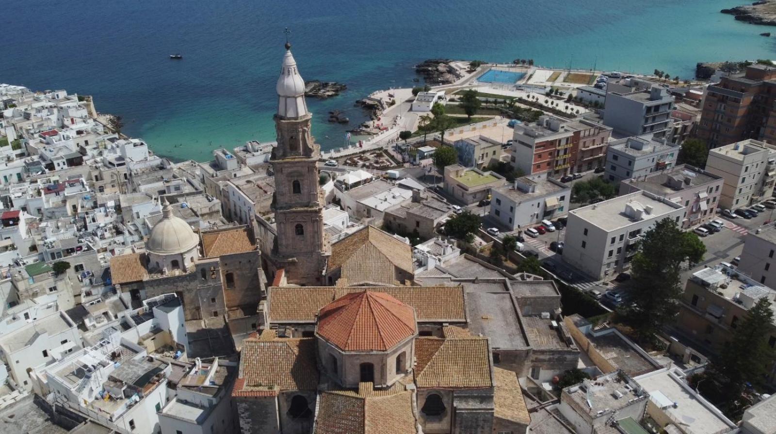 Casa Mia by MANZONI COLLECTION