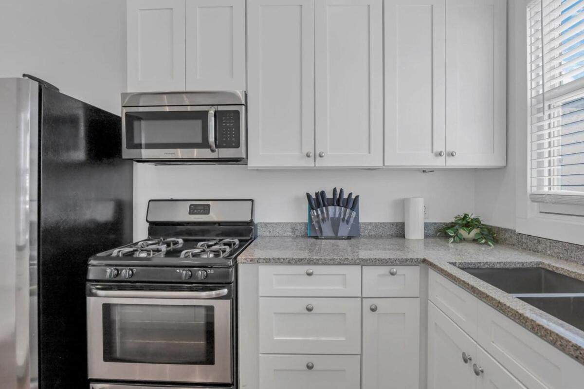 Housepitality - The Columbus Game House - 2 BR