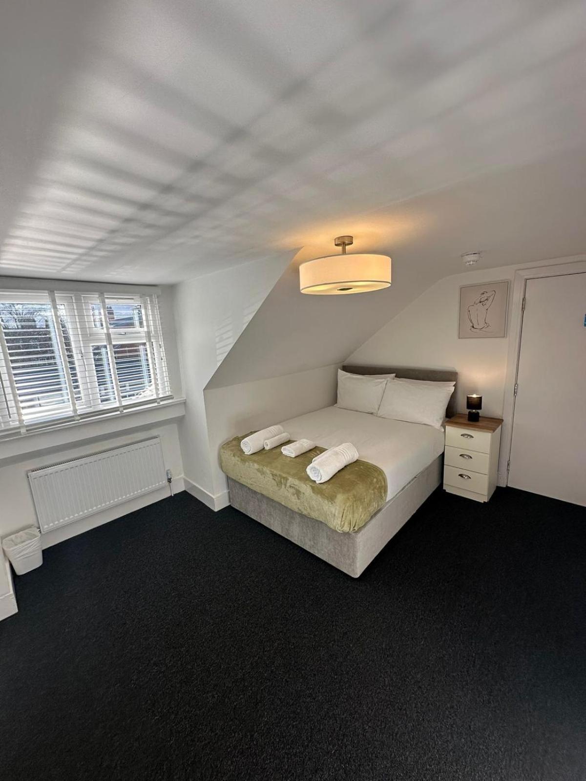 Cambridge Central Rooms - Tas Accommodations