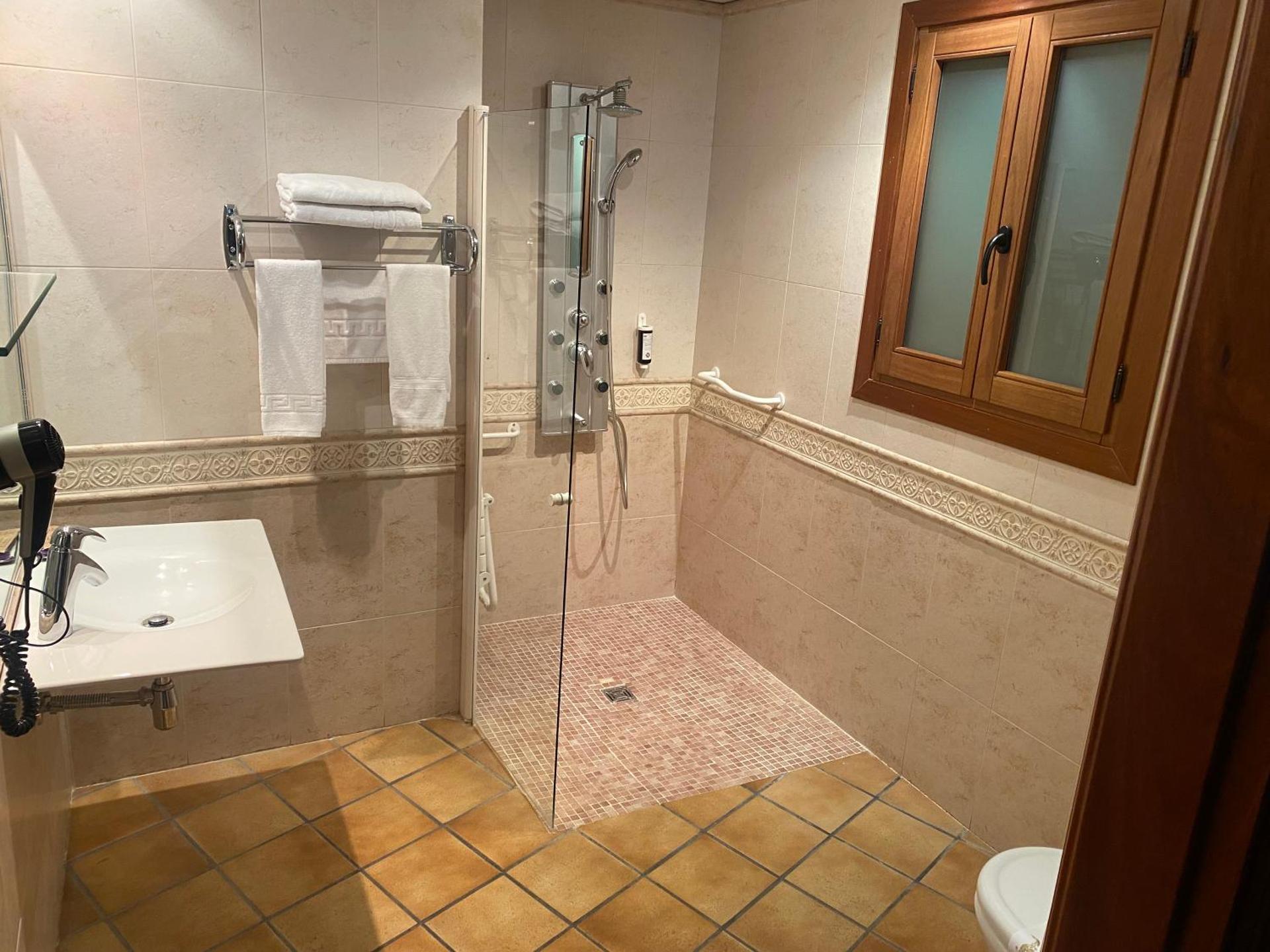 Double Room - Disability Access