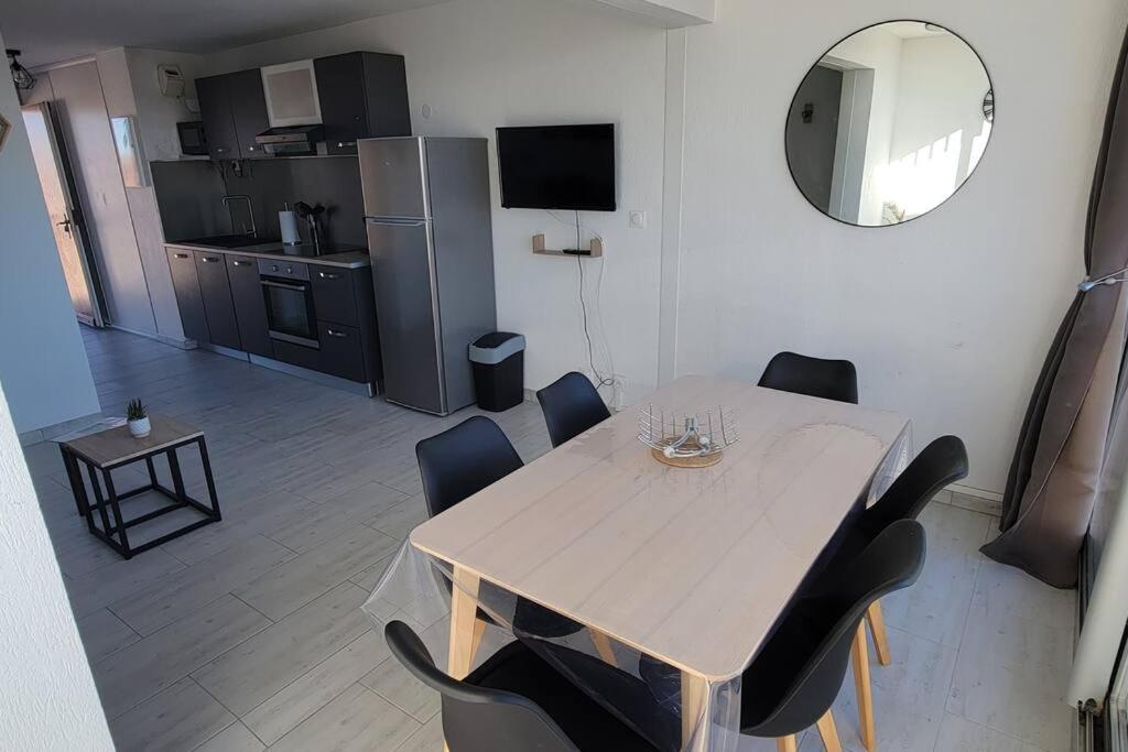 Sopraland 515, T2 parking piscine, 200m plage