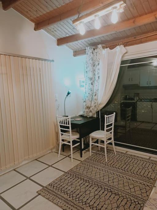 Little Cottage with Garden