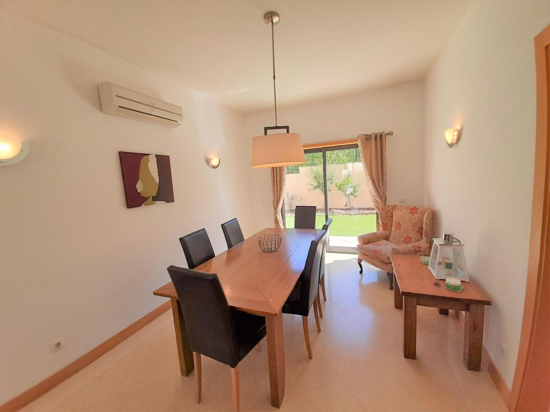 Villa Paula with Private Pool Close to the Beach and Strip