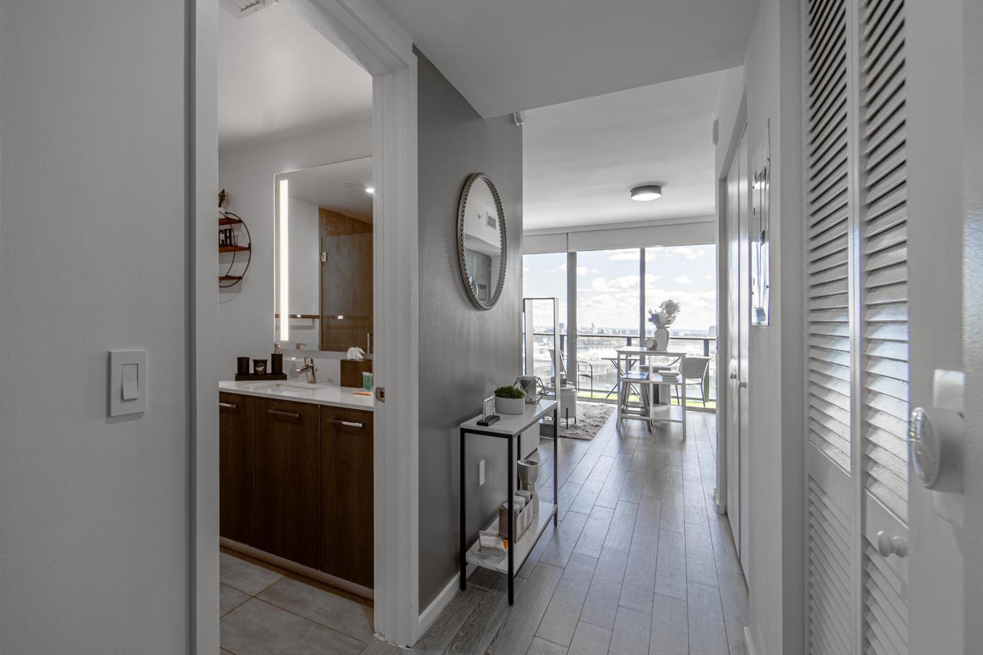 Devereaux Miami 2 Bedroom, 1 Bedroom, and Studio Condos with Balconies