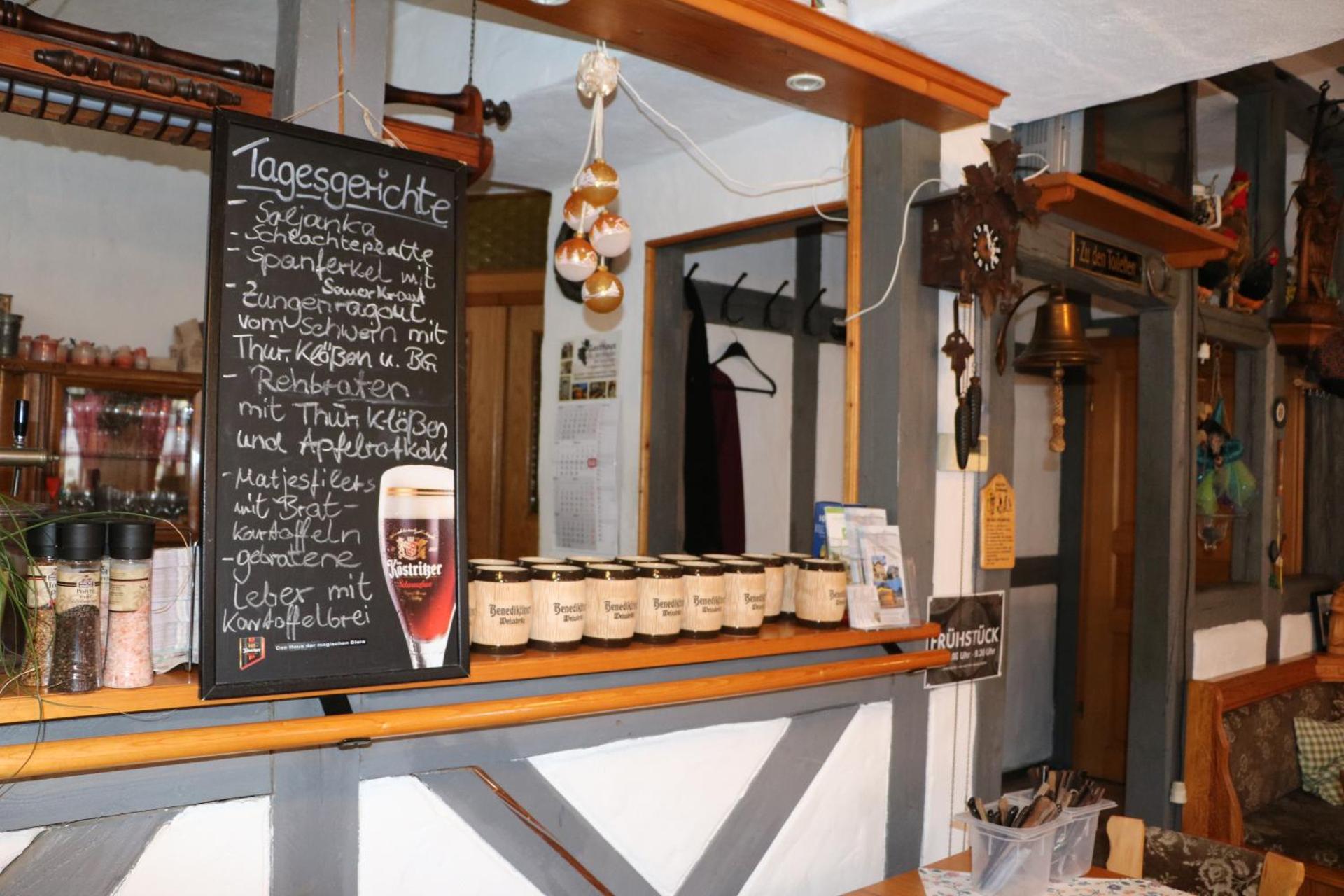 Restaurant/places to eat