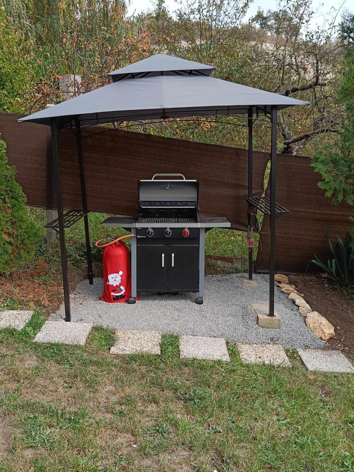 BBQ facilities