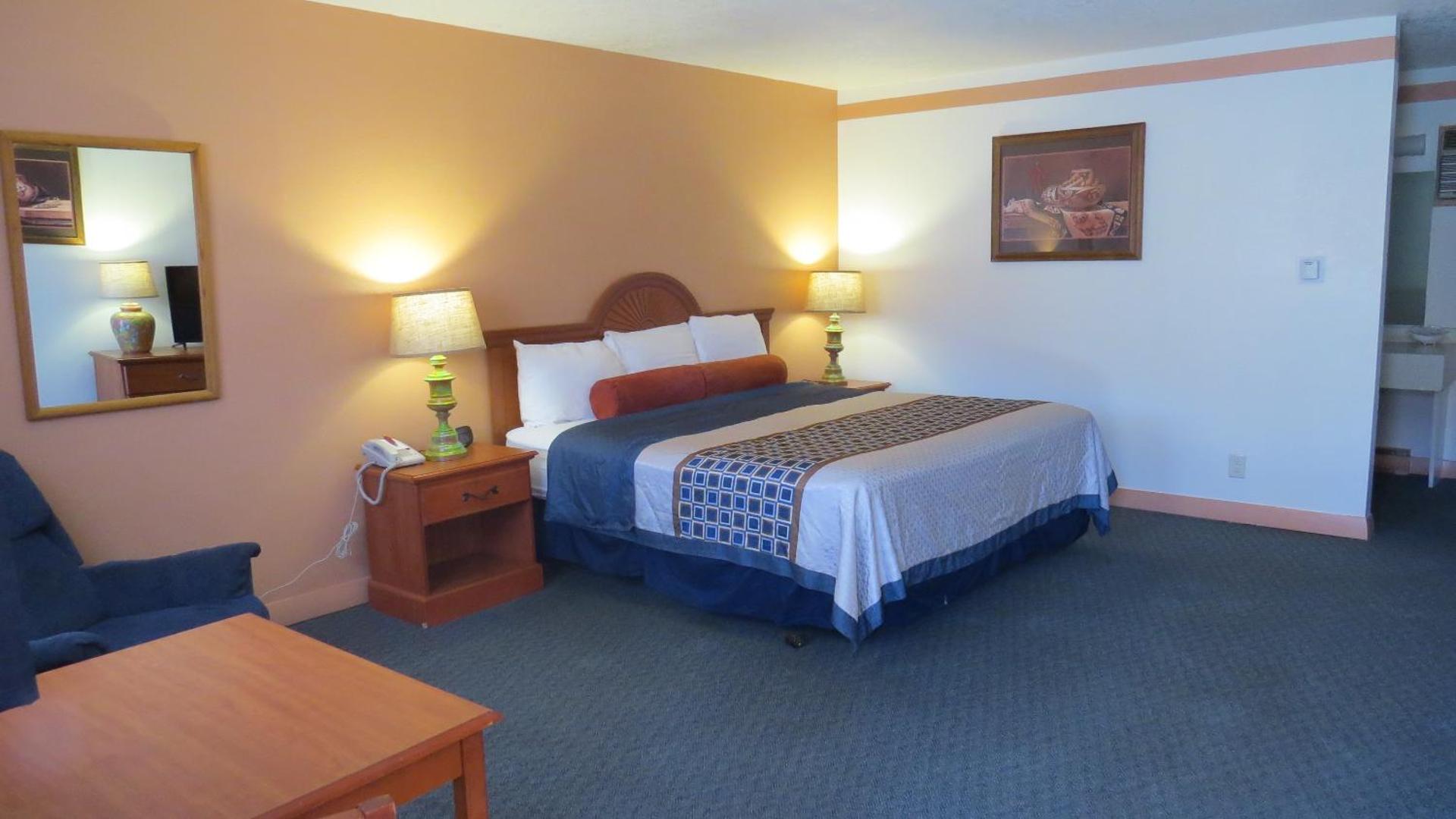 King Room - Non-Smoking