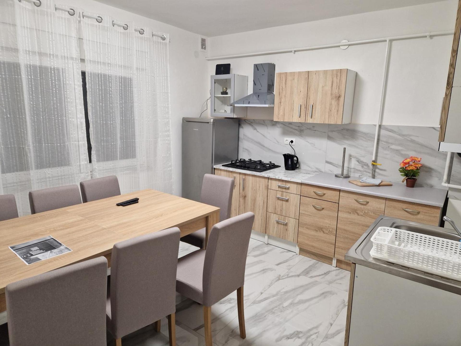 Sobe Zimmer & Apartmani Nova Gradiška