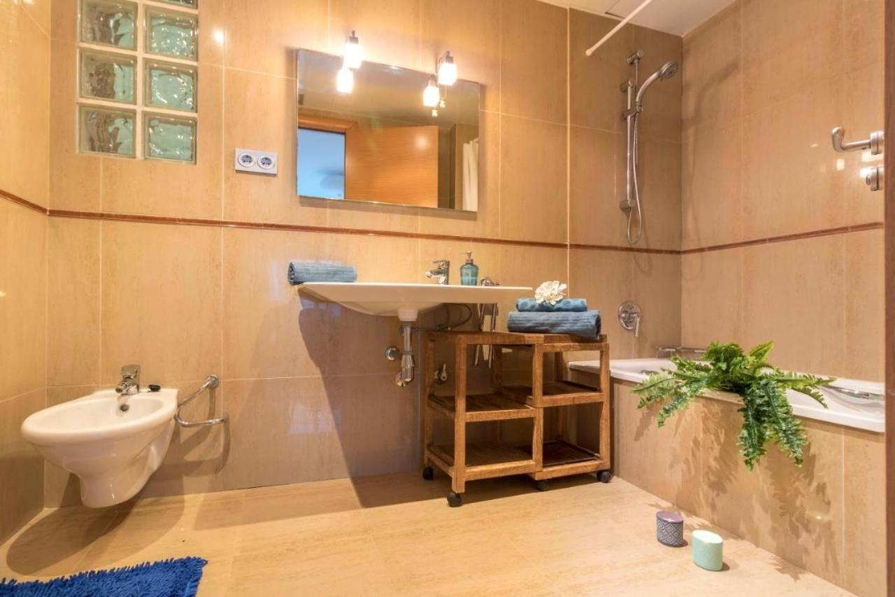 Respira, Mediterraneo 100 Mandala apARTments