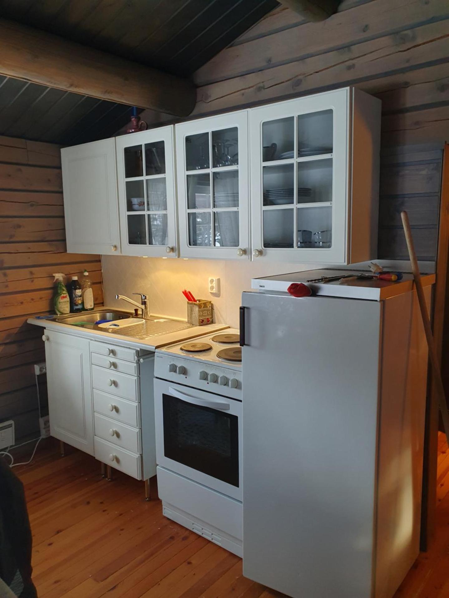 Kitchen or kitchenette