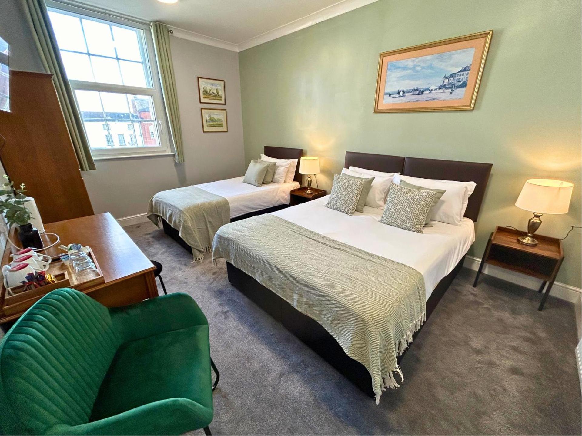 Photo of the whole room