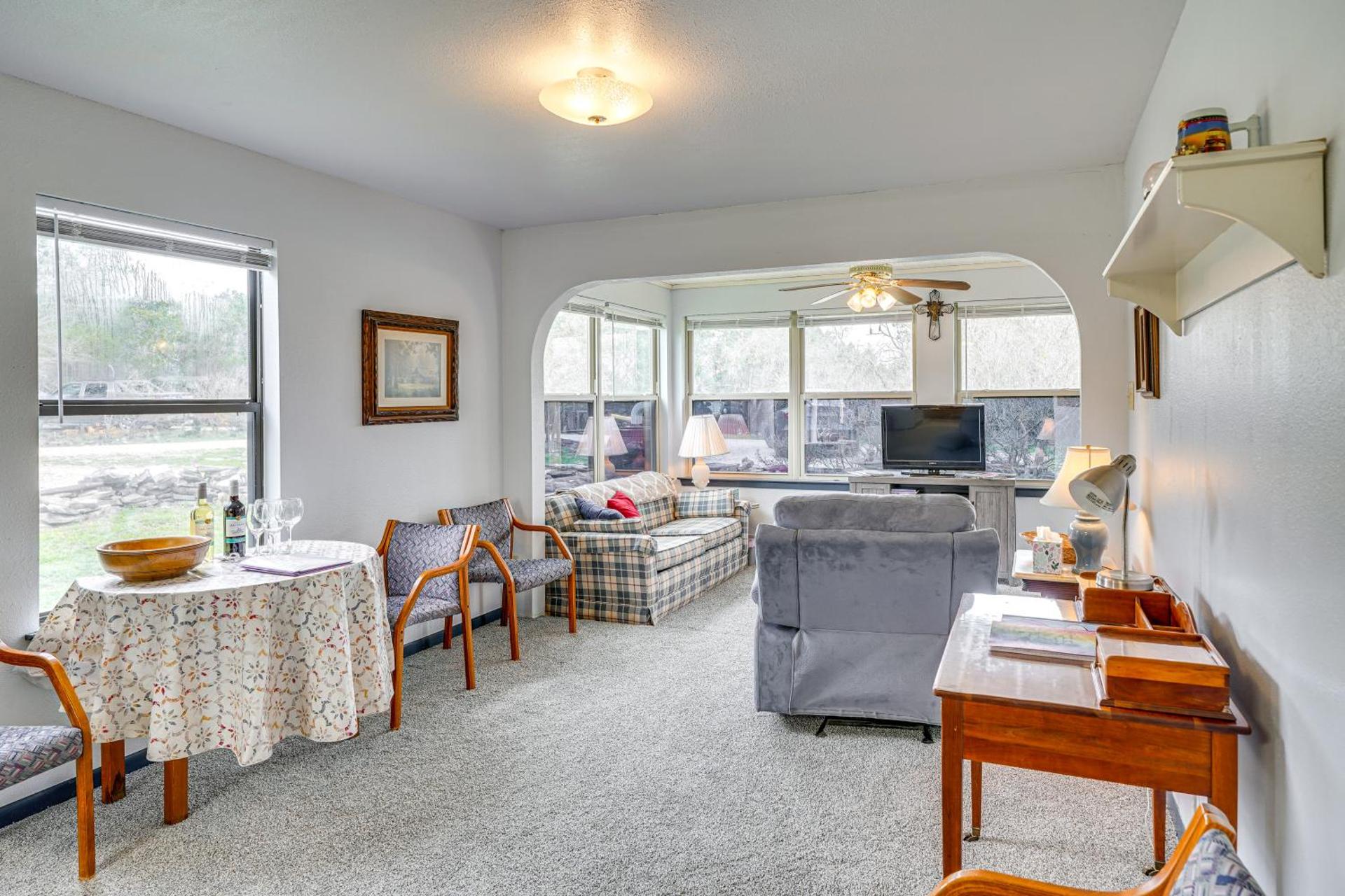 Cozy Kerrville Guest Cottage Near Guadalupe River!