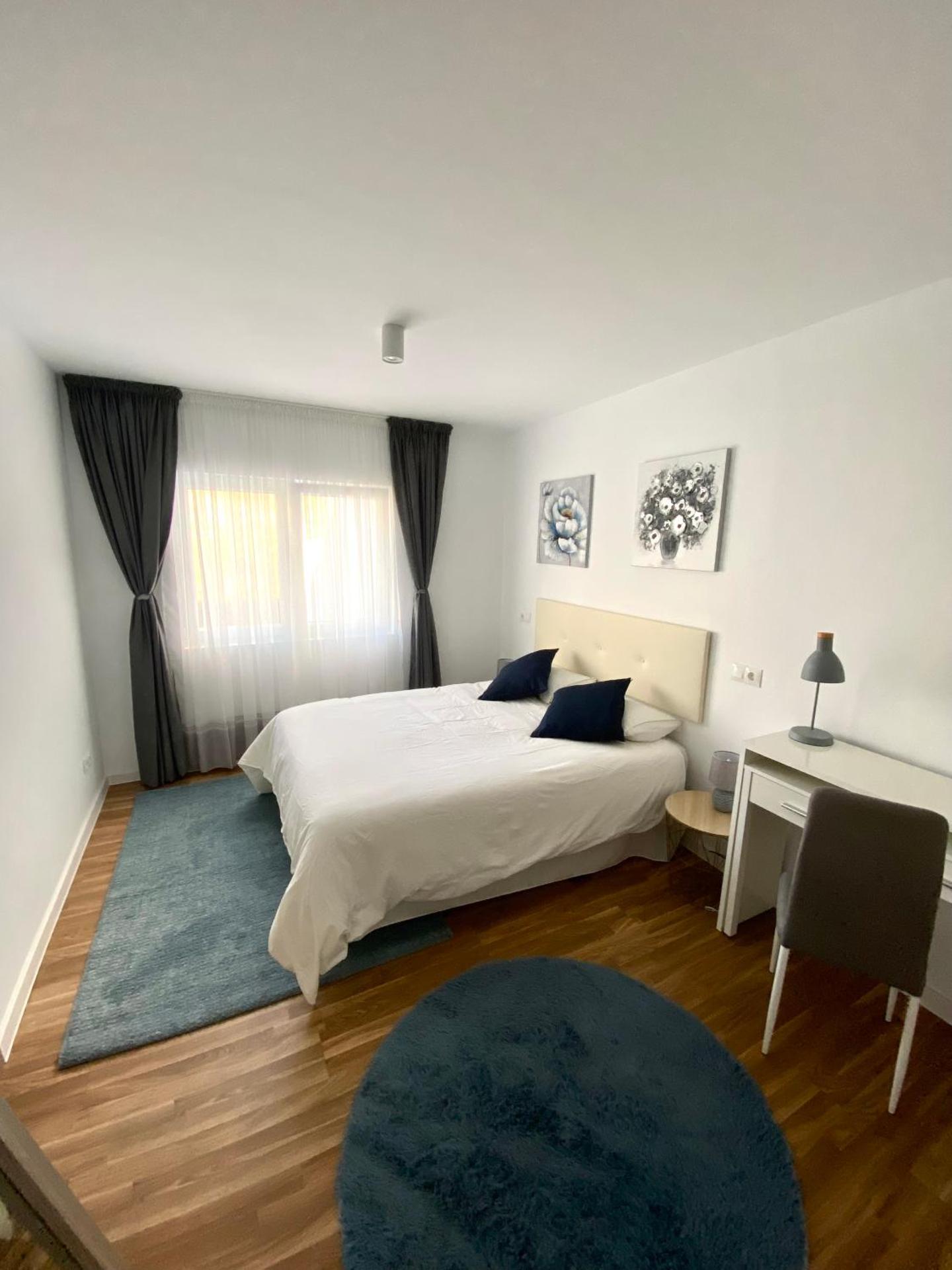 Apartment with Garden View