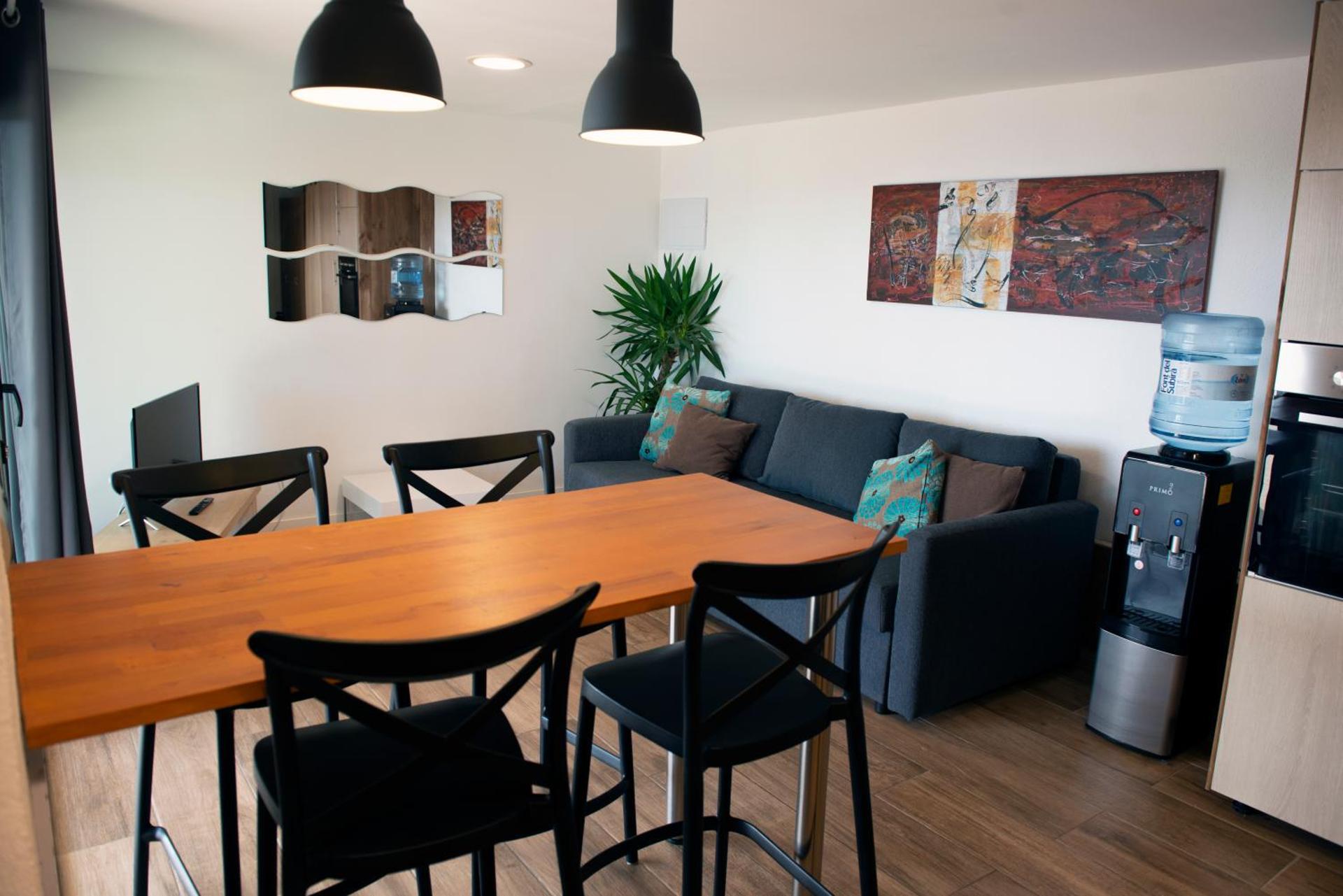 Communal lounge/ TV room