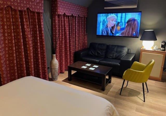 Comfort Double or Twin Room with Parking