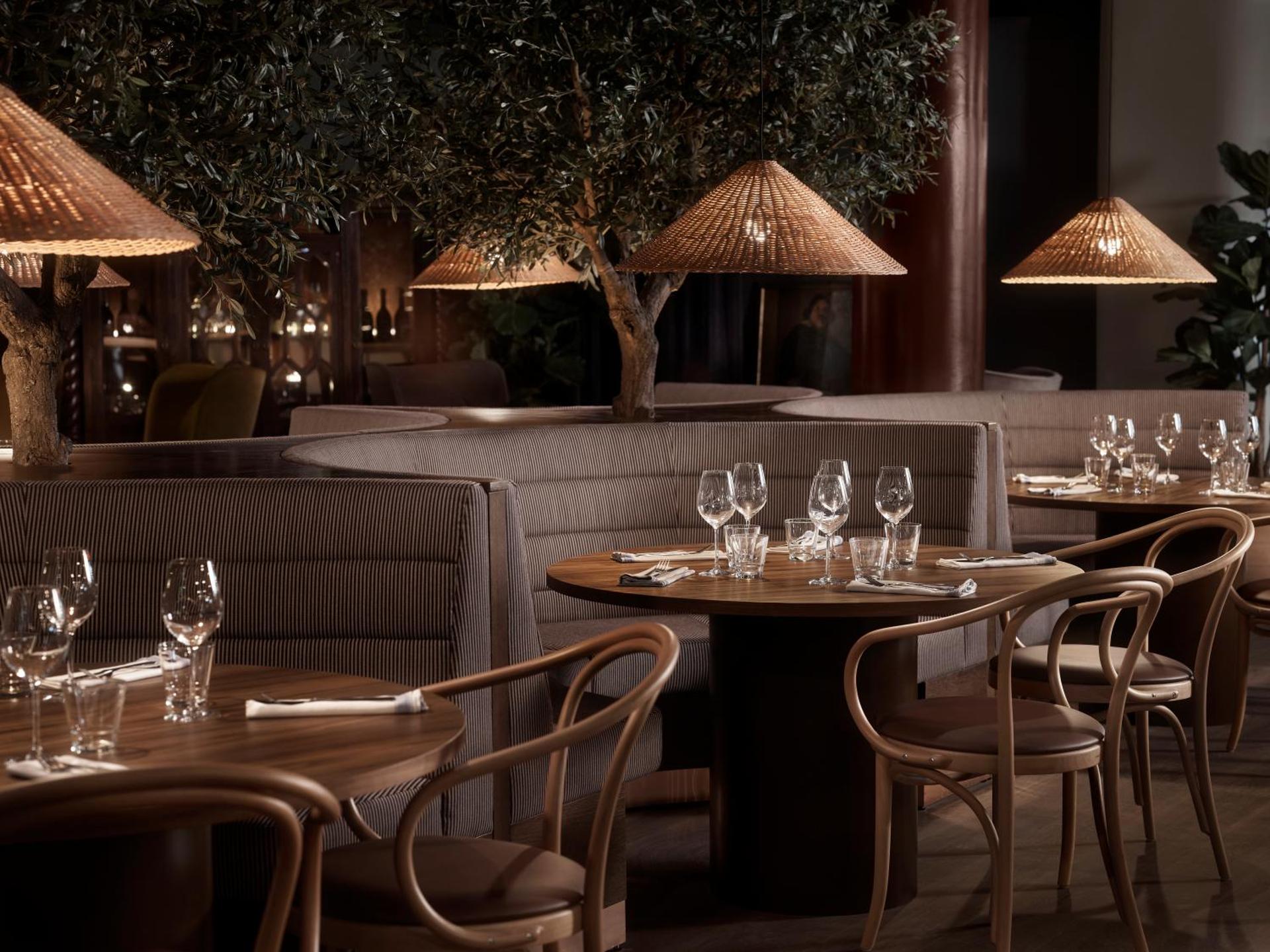 Restaurant/places to eat