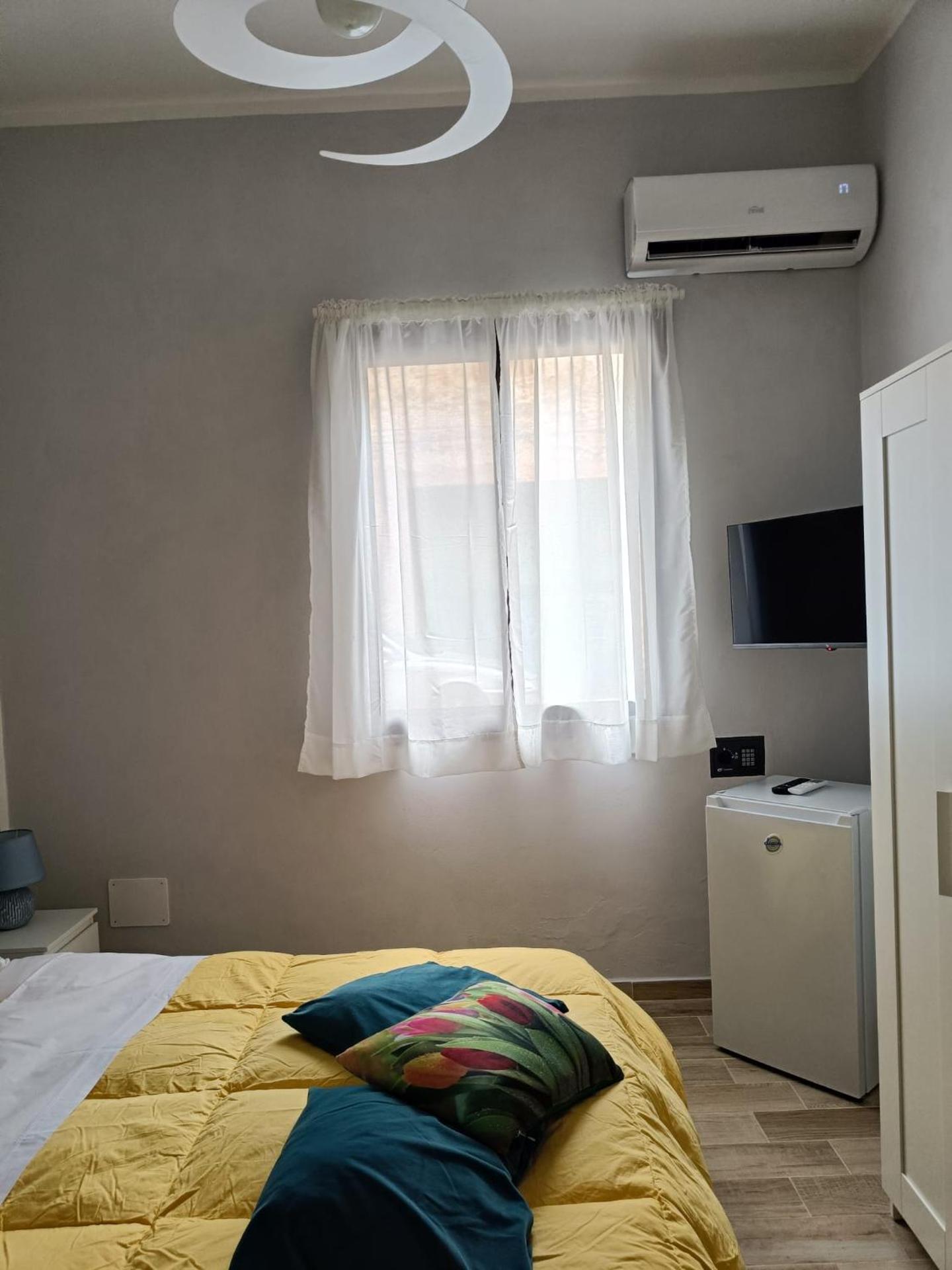 Casa Vacanze Da Nonno Peppe / Suites 1, 2, & 3