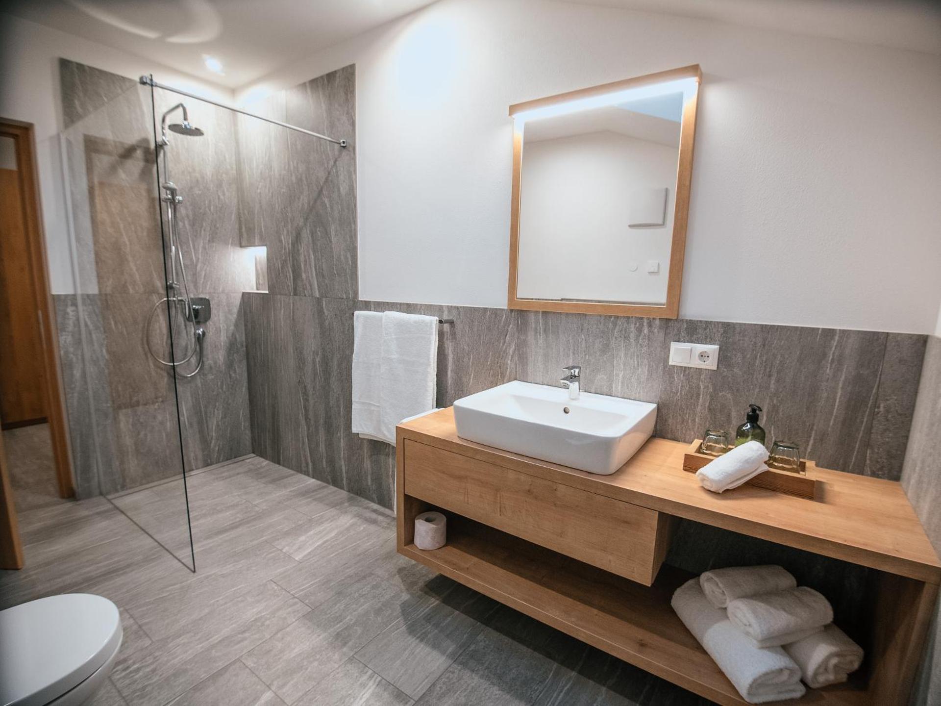 Zum Sonnentor App Larix