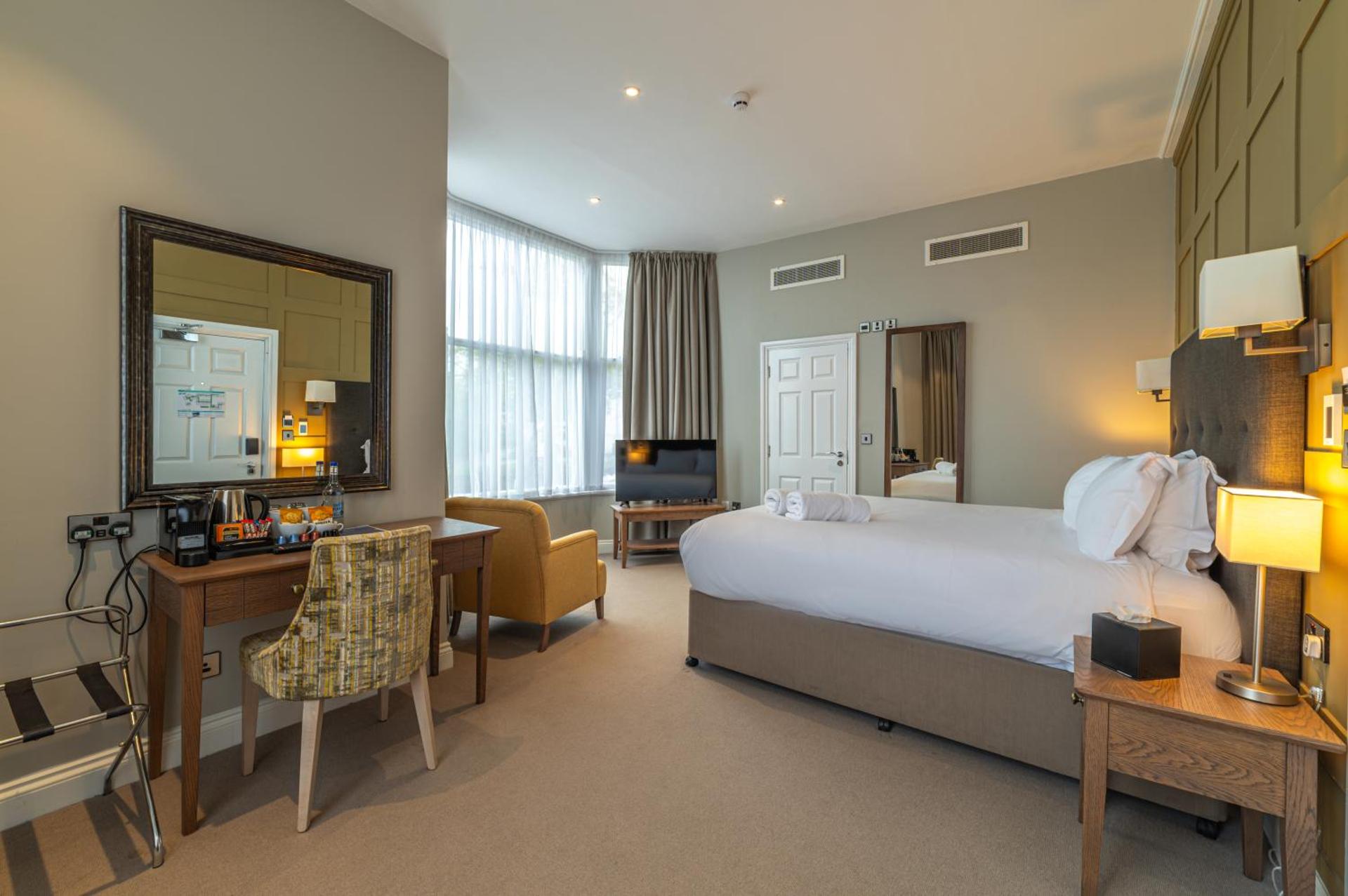 Photo of the whole room