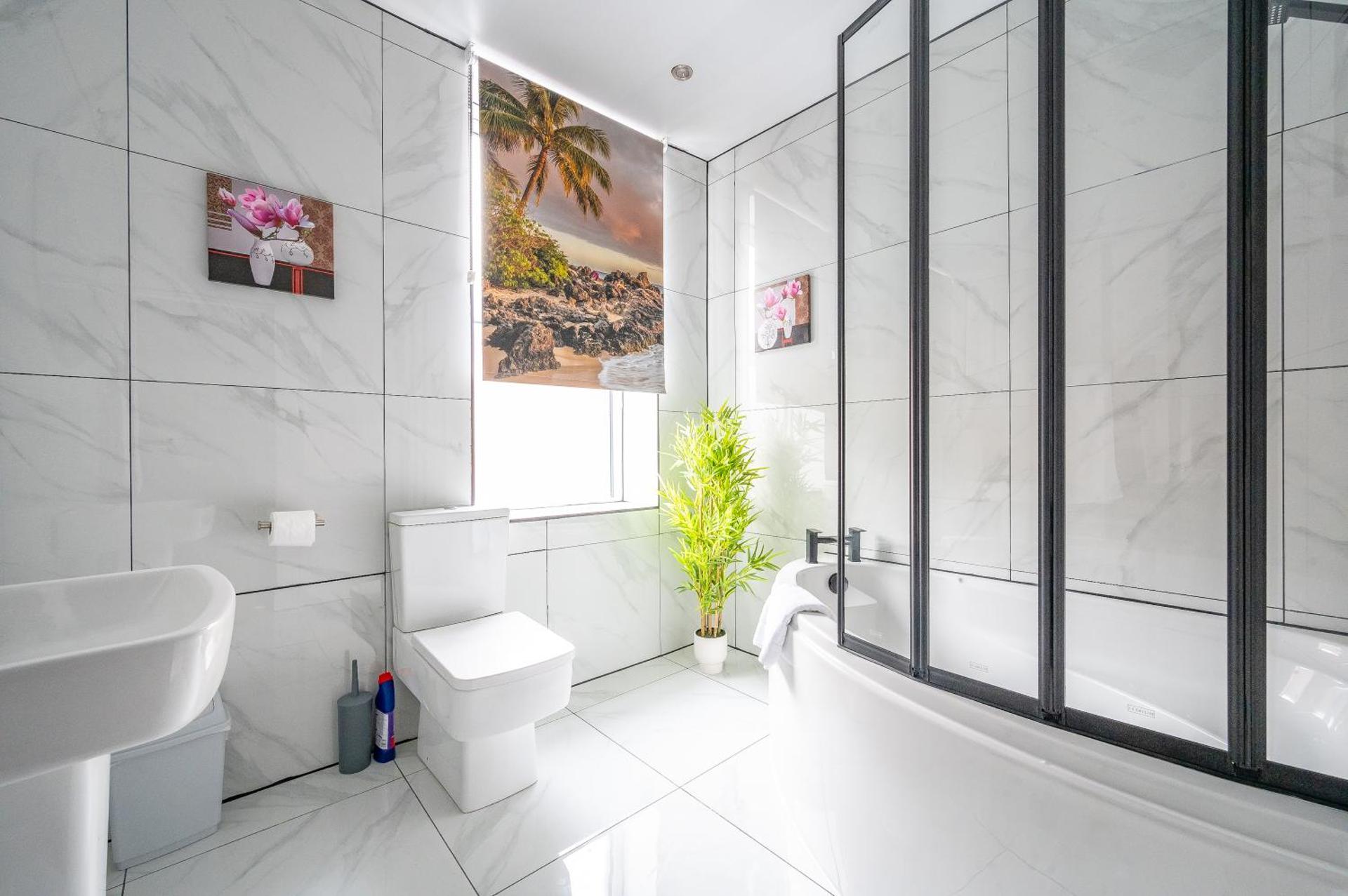 *RA10W* For your most relaxed & Cosy stay + Free Parking + Free Fast WiFi *