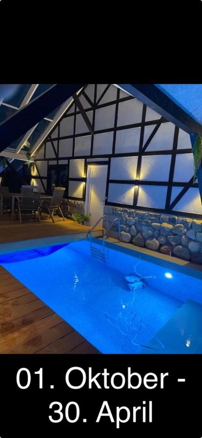 Poolhouse, no smoking everywhere