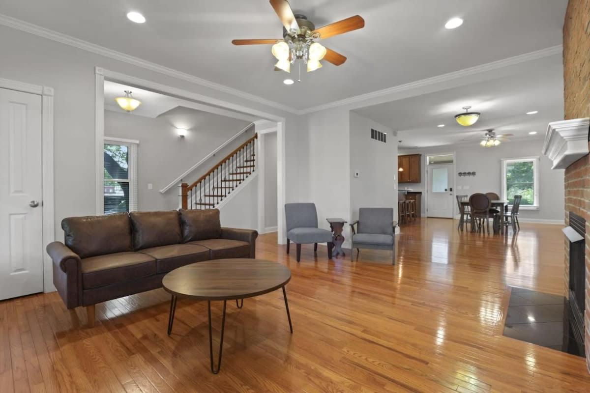 Housepitality - The Victorian Vacation Home