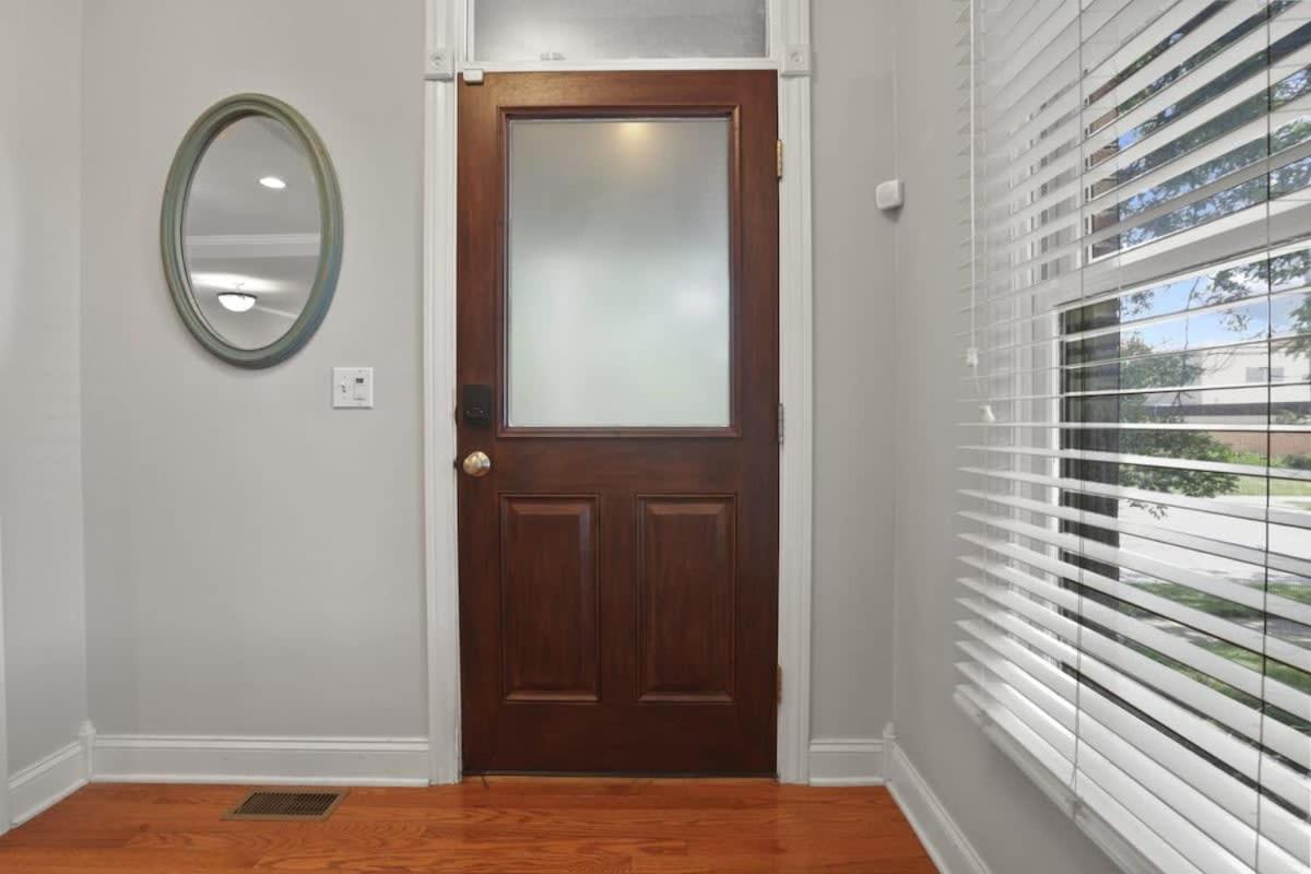 Housepitality - The Victorian Vacation Home