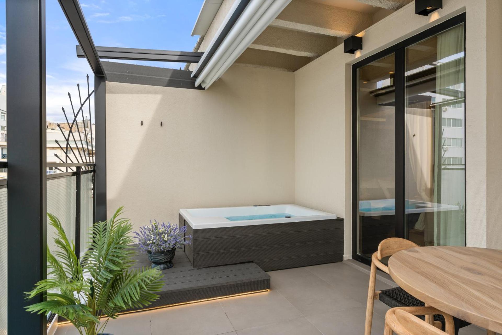 ACRON 12 penthouse Acropolis suites