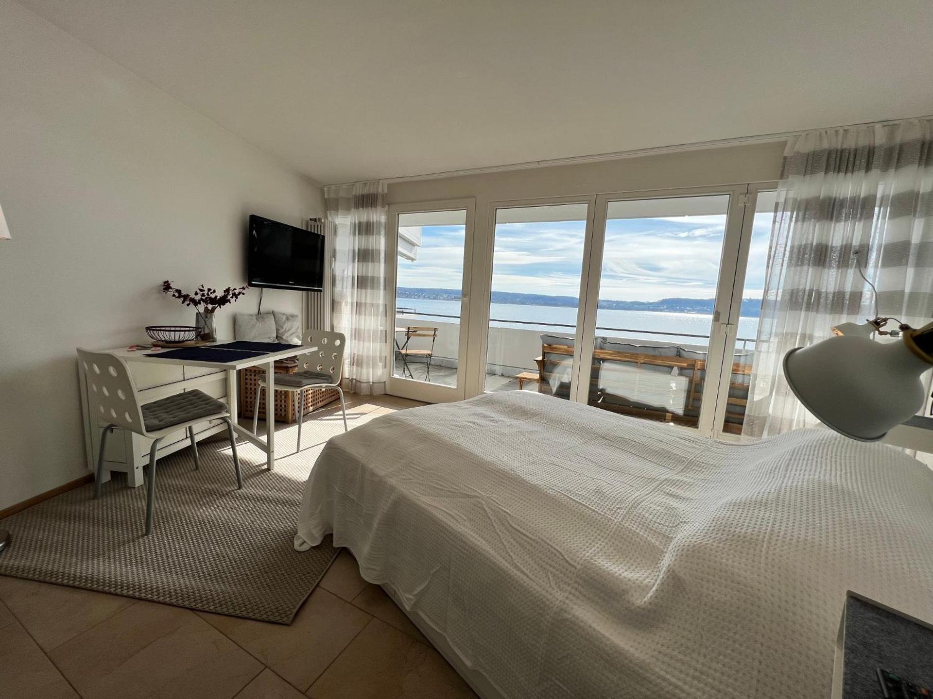 Kleines Seeapartment