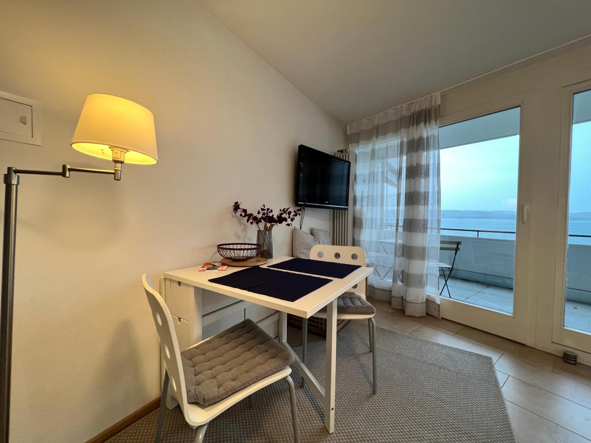 Kleines Seeapartment