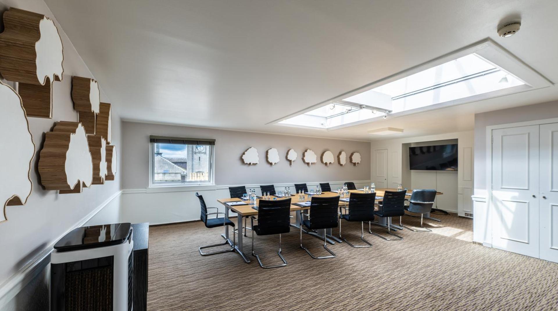 Meeting/conference room