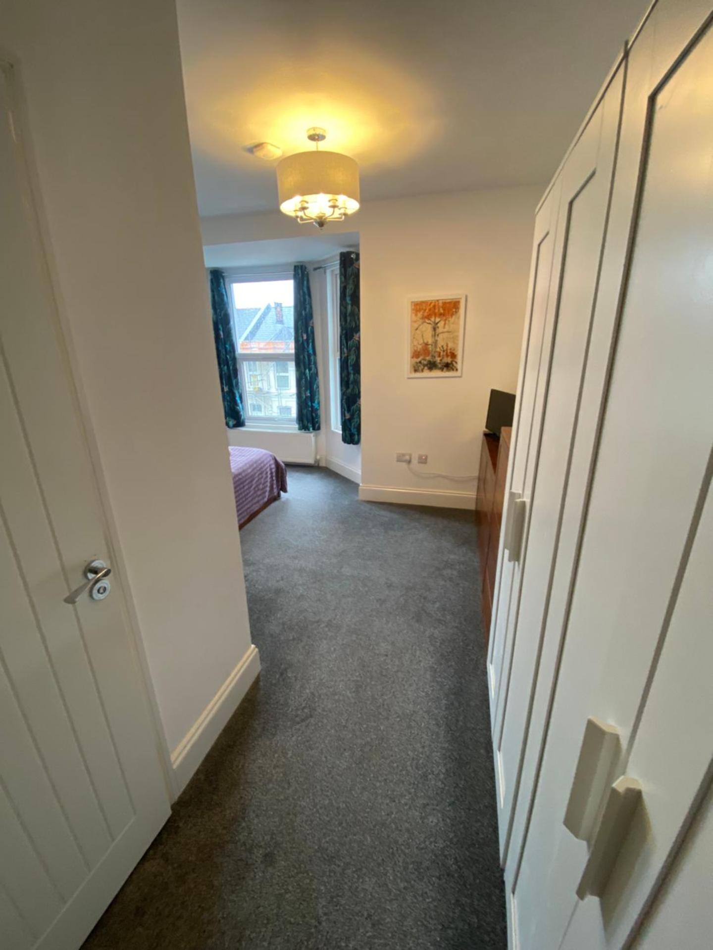 Kingfisher En-suite Room