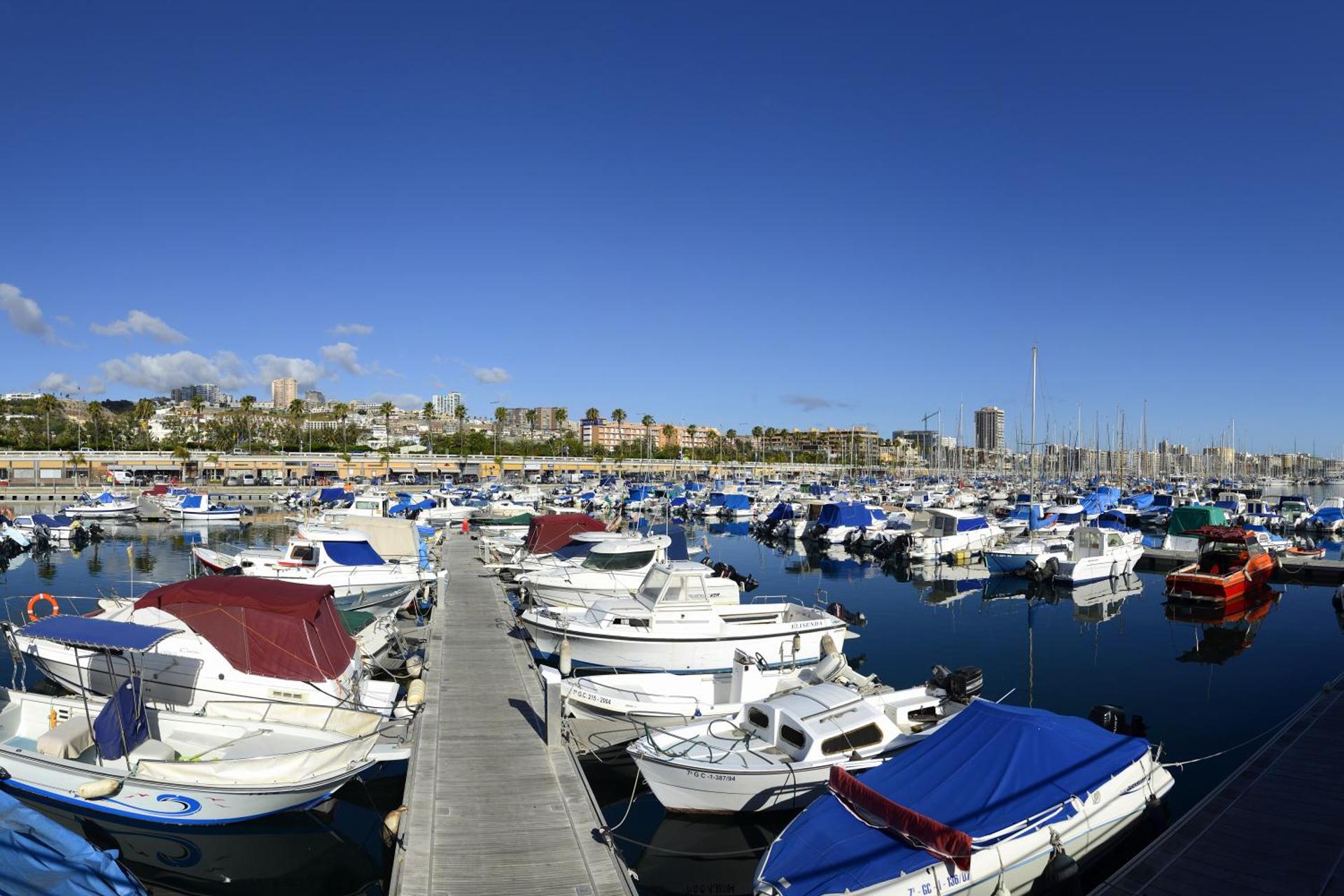 Boutique Apartment Love You