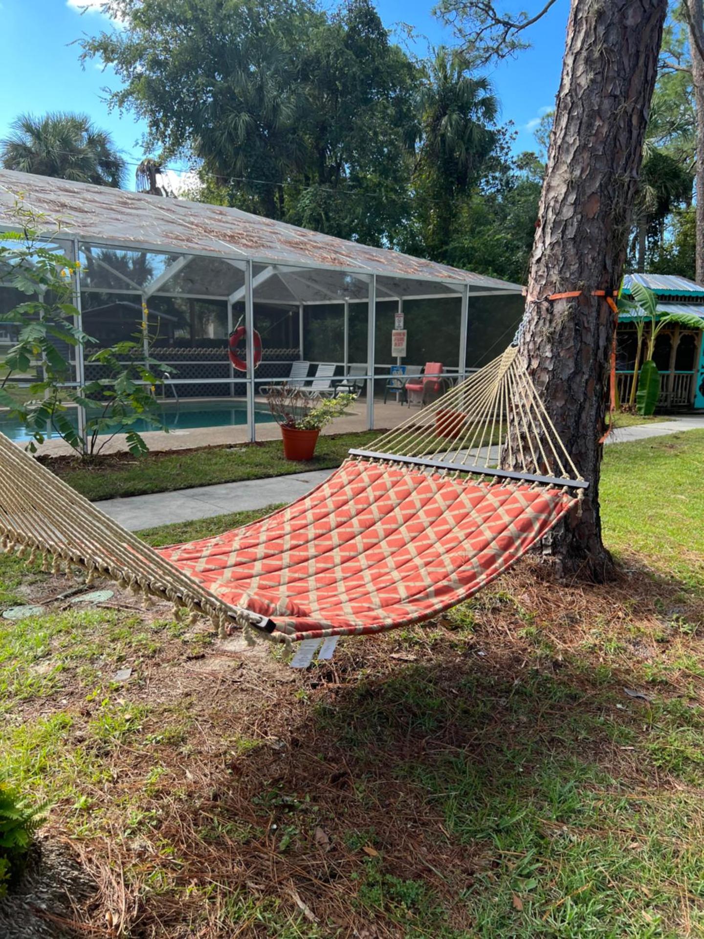 Nature Coast Inn & Cottages